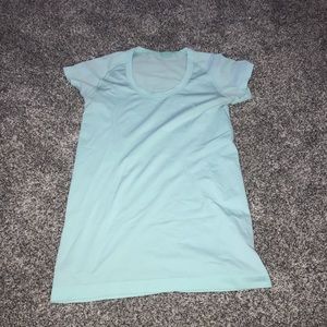 Lululemon swiftly tee
